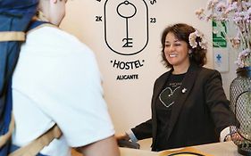 Hostel Dos Estaciones - Free Towels, Coffee & Tea, Remote Check-In